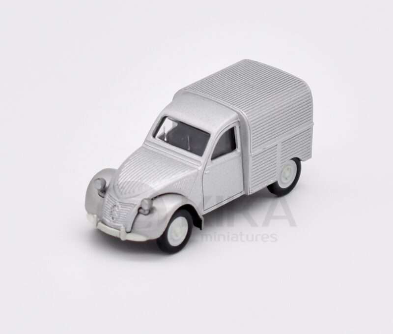 Citroën 2CV Fourgonnette Gris 1950 – Image 2