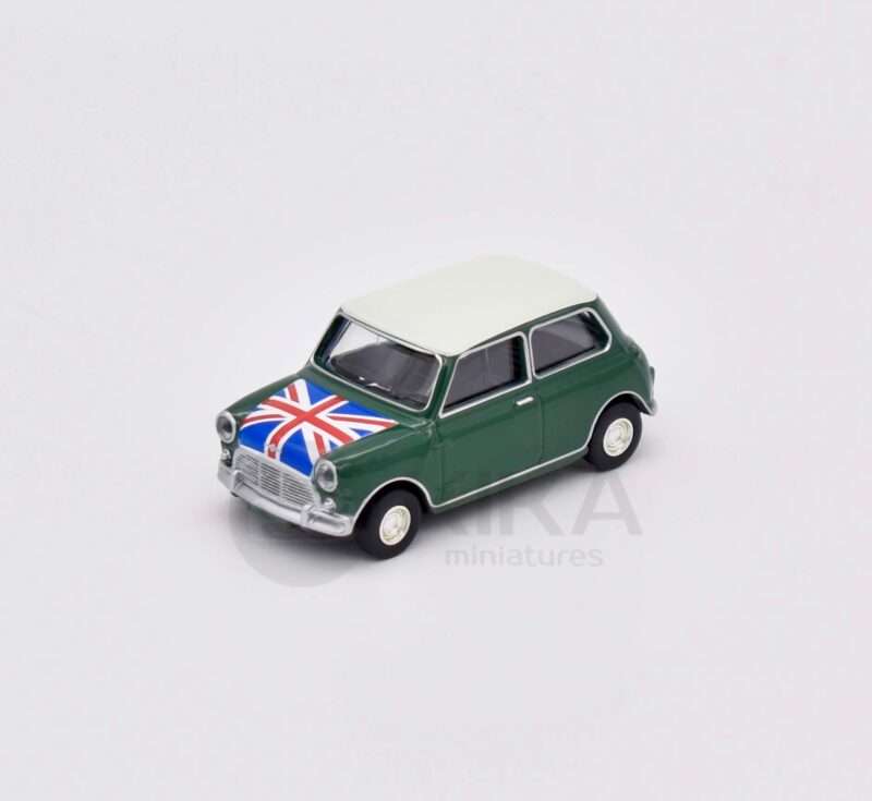 Mini Cooper S Vert avec Drapeau 1964 – Image 2