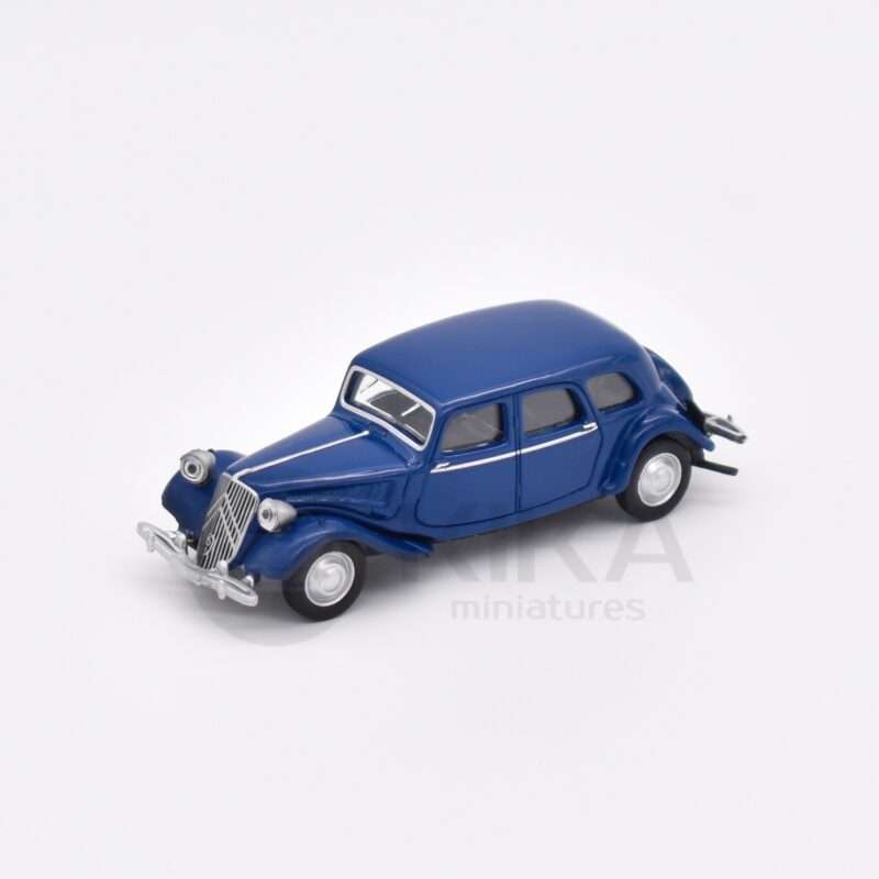 Citroën Traction Bleu 1939 – Image 2