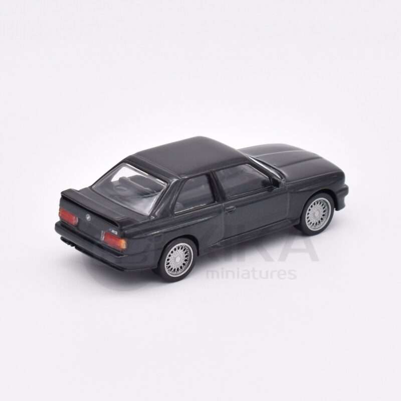 BMW M3 E30 Noir 1986 – Image 3