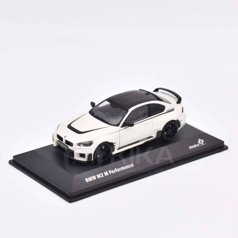 BMW M2 M Performance Blanc Alpin 2023 – Image 2